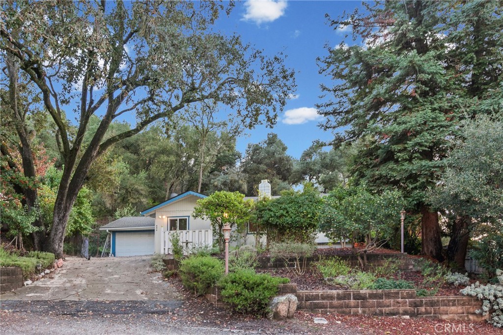 4470 Cayucos Avenue Atascadero, CA 93422 - Photo 2 of 24