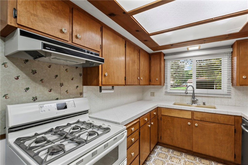 4470 Cayucos Avenue Atascadero, CA 93422 - Photo 9 of 24