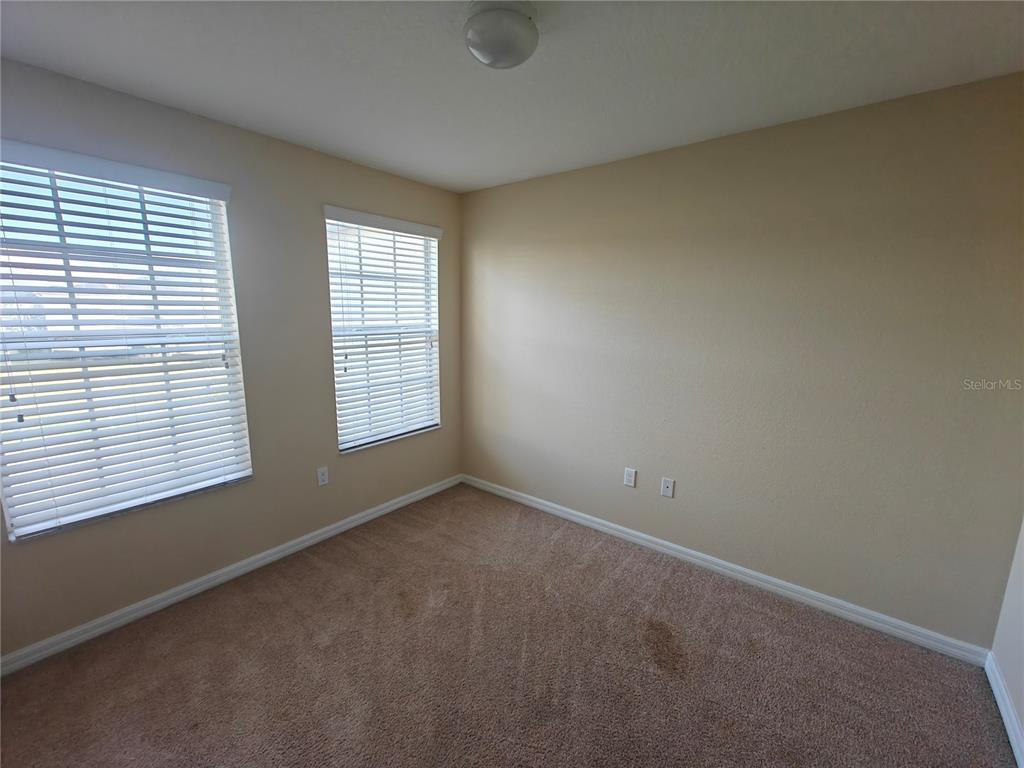 3410 Rodrick Circle Orlando, FL 32824 - Photo 15 of 27 an empty room with a window