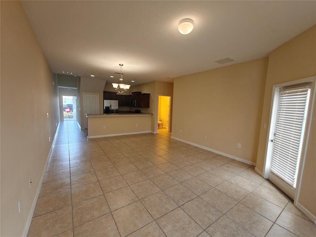 3410 Rodrick Circle Orlando, FL 32824 - Photo 4 of 27