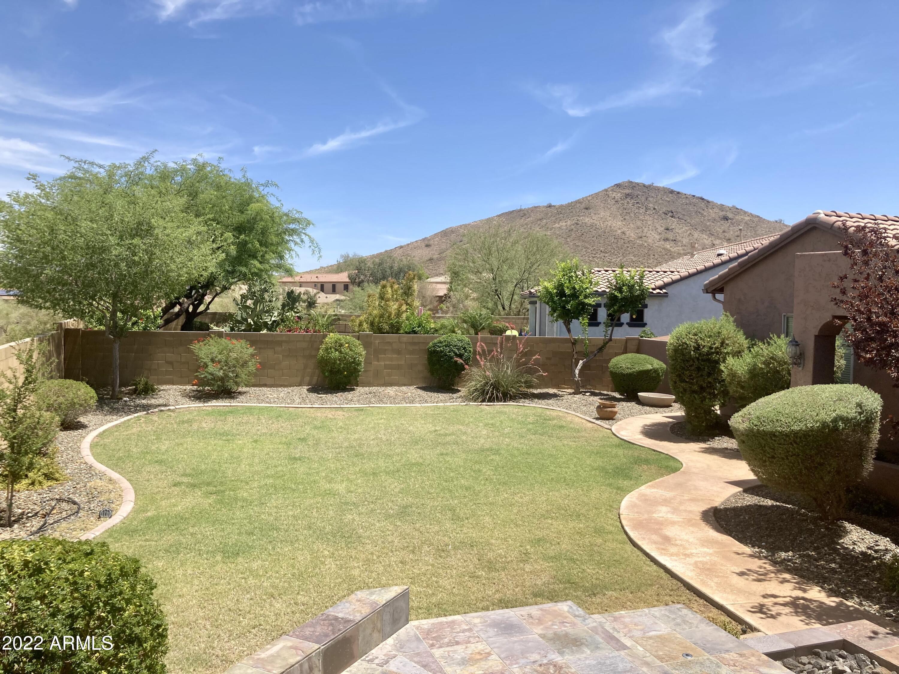 2040 West Chimney Rock Road Phoenix, AZ 85085 - Photo 14 of 41 IMG-8774