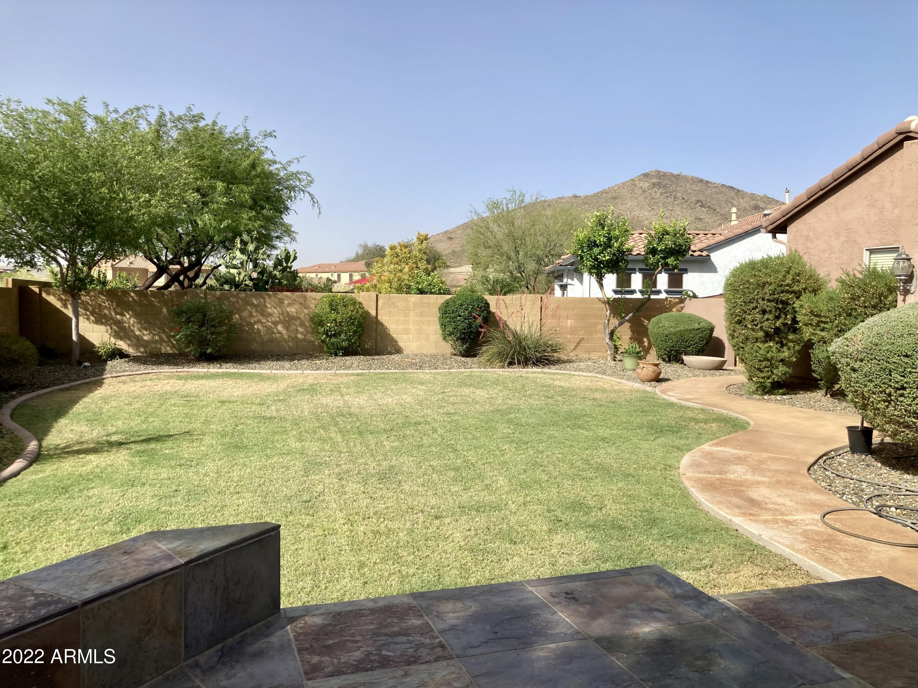 2040 West Chimney Rock Road Phoenix, AZ 85085 - Photo 17 of 41 IMG-8696