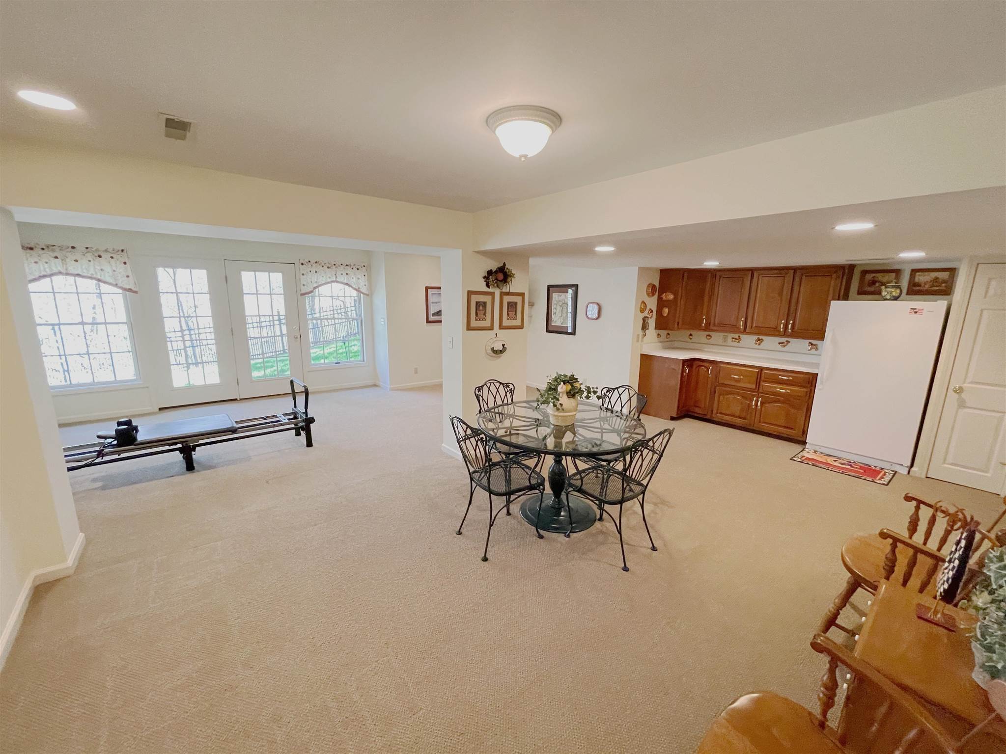 411 West Ravinwoods Road Peoria, IL 61615 - Photo 43 of 50 Gallery Image 43
