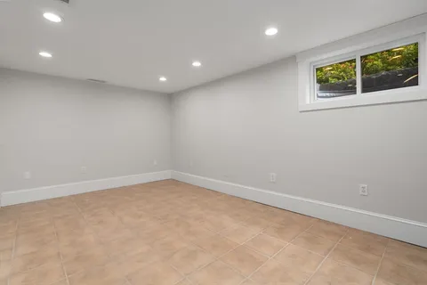 $1,699,000 | 8 Avon Road, Wellesley, MA 02482