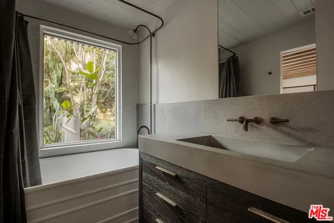 $2,195,000 | 2139 Baxter Street, Los Angeles, CA 90039