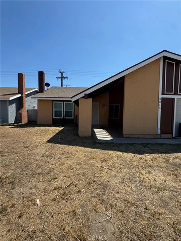 $3,500 | 3015 Spruce Street West, Rialto, CA 92376