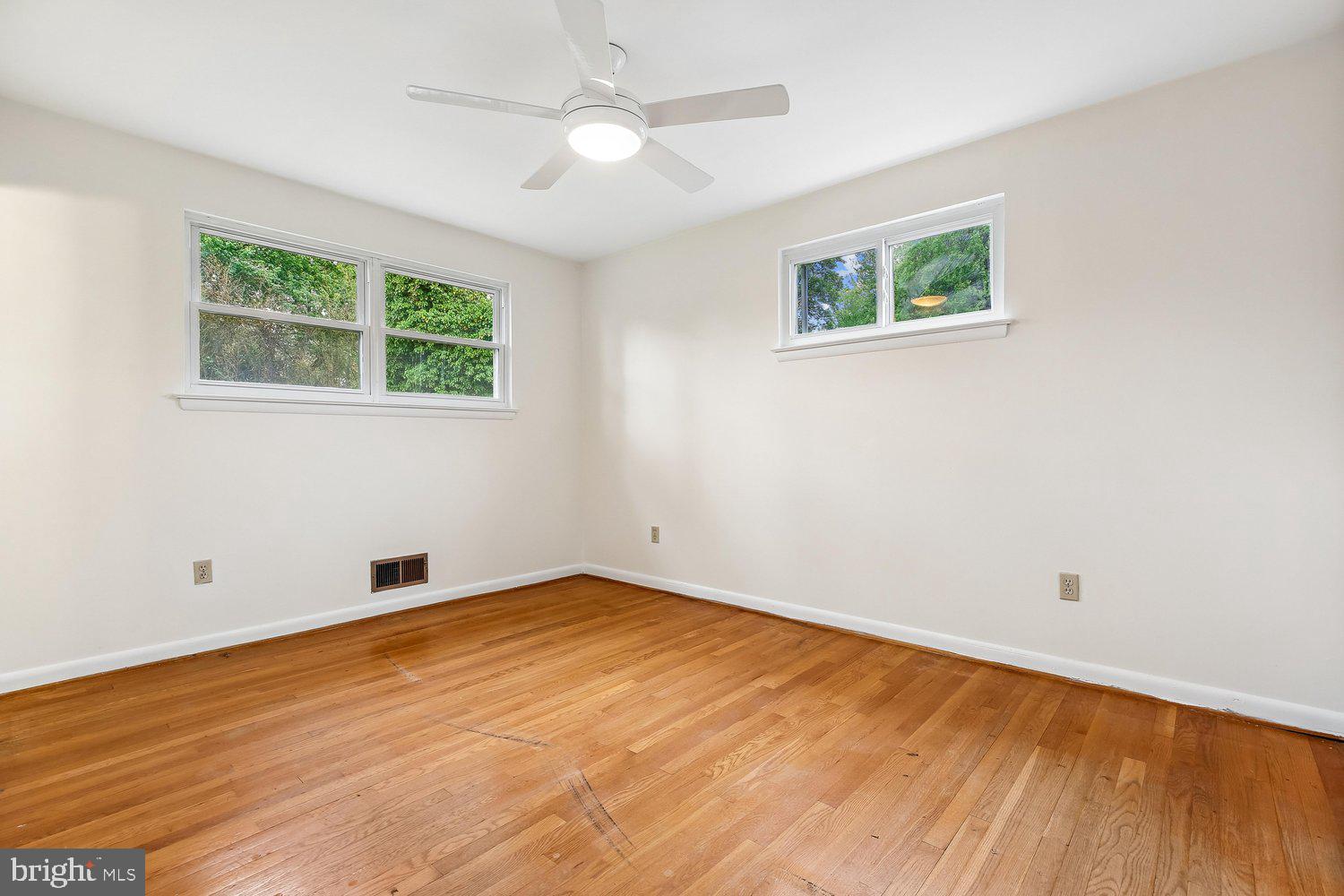 1002 North Belgrade Road Silver Spring, MD 20902 - Photo 19 of 46 Primary Bedroom