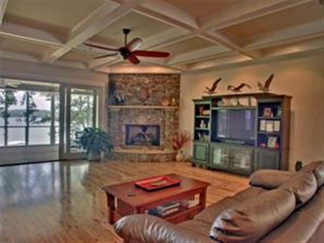 555 Riverbend Road Lavonia, GA 30553 - Photo 2 of 16 Gallery Image 2