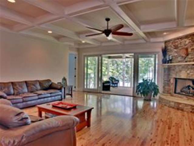555 Riverbend Road Lavonia, GA 30553 - Photo 9 of 16 Gallery Image 9