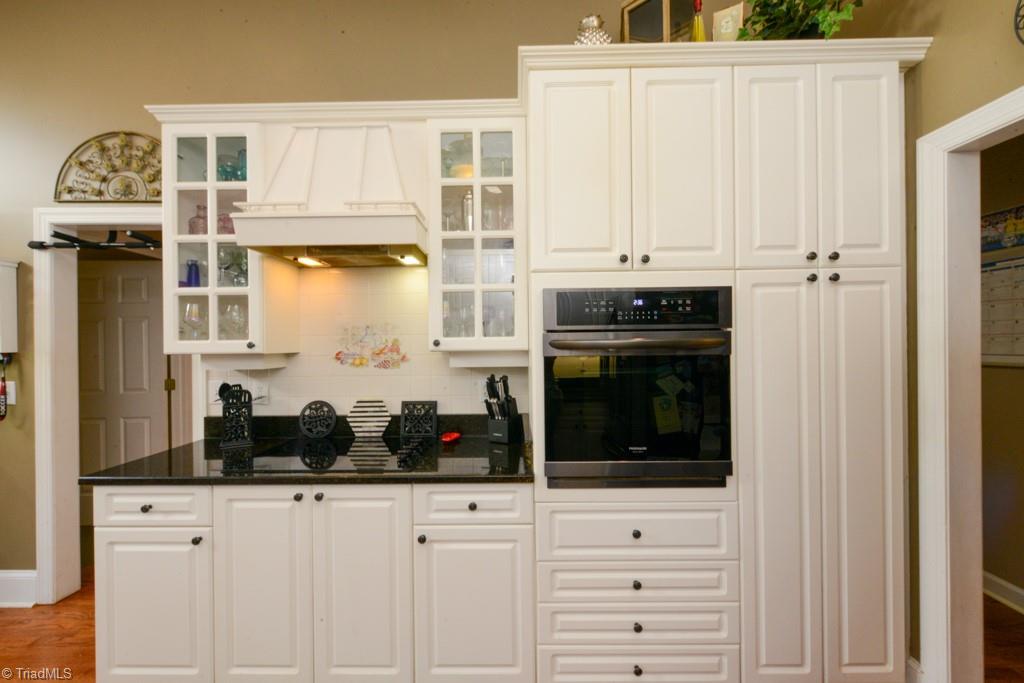 2603 Burch Point High Point, NC 27265 - Photo 18 of 37 Gallery Image 18