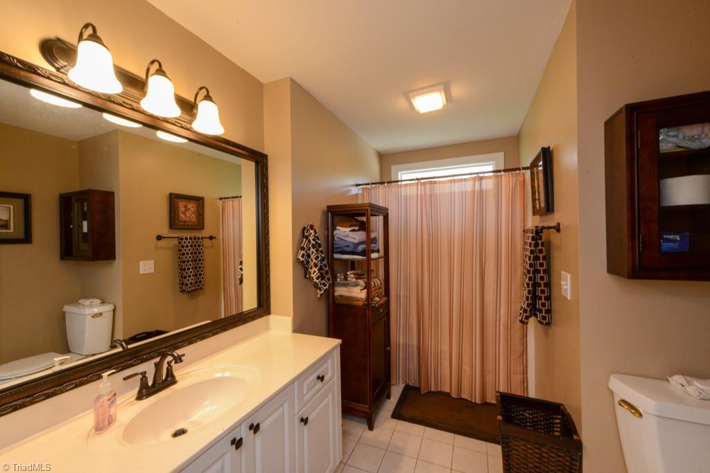 2603 Burch Point High Point, NC 27265 - Photo 25 of 37 Gallery Image 25