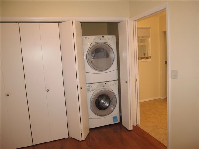2316 West Overhill Road Peoria, IL 61615 - Photo 10 of 15 Gallery Image 10