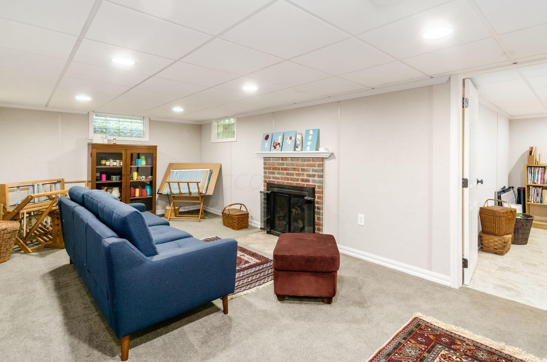 453 Fallis Road Columbus, OH 43214 - Photo 30 of 44 Living Room - Lower Level