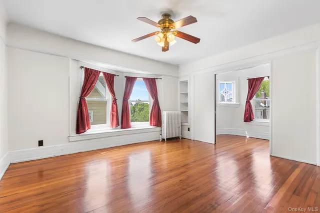 $949,000 | 230 Van Cortlandt Park Avenue, Yonkers, NY 10705