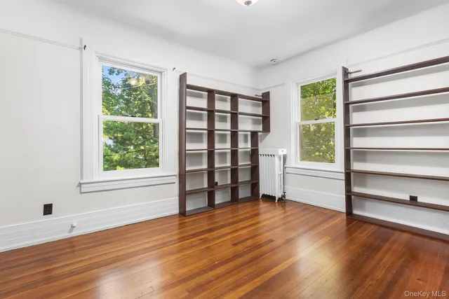 $949,000 | 230 Van Cortlandt Park Avenue, Yonkers, NY 10705