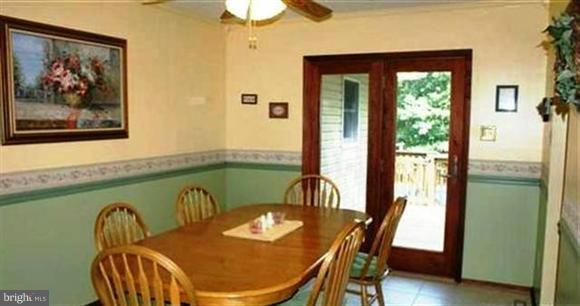 341 Company Farm Road Aspers, PA 17304 - Photo 9 of 16 Dining Room