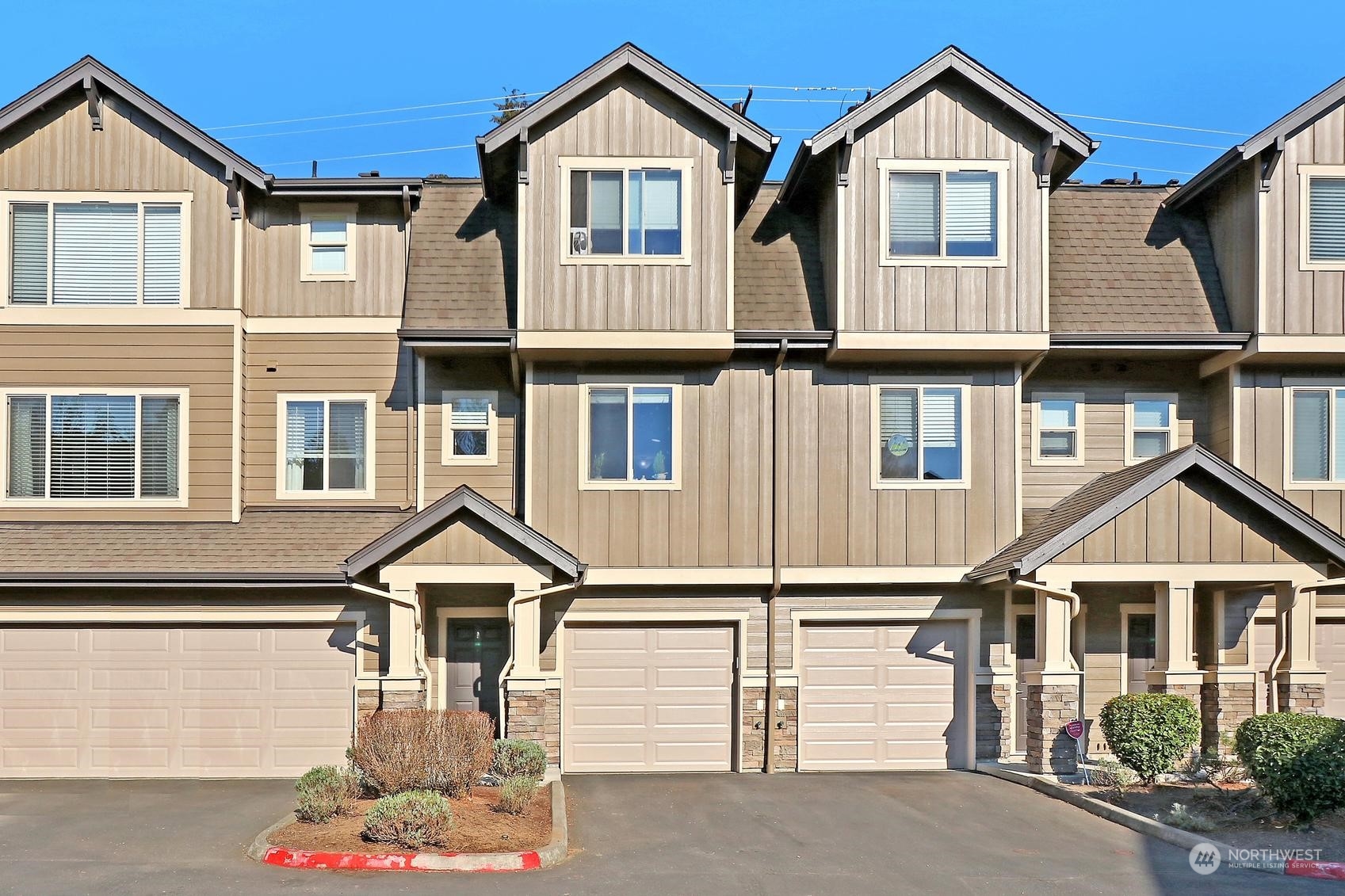 1900 Weaver Road, Unit G102 Snohomish, WA 98290 - Photo 1 of 17 Gallery Image 1