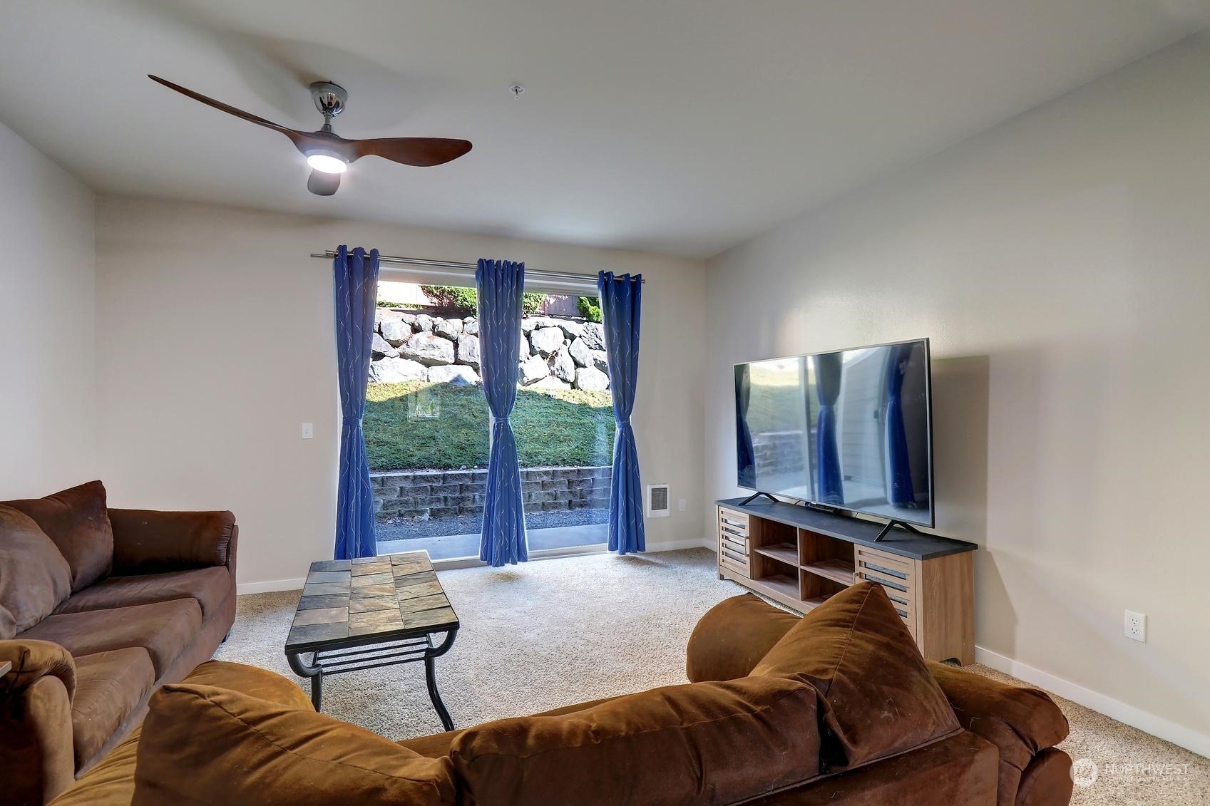 1900 Weaver Road, Unit G102 Snohomish, WA 98290 - Photo 5 of 17 Gallery Image 5