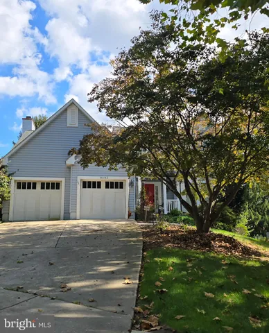 a front view of house with yard