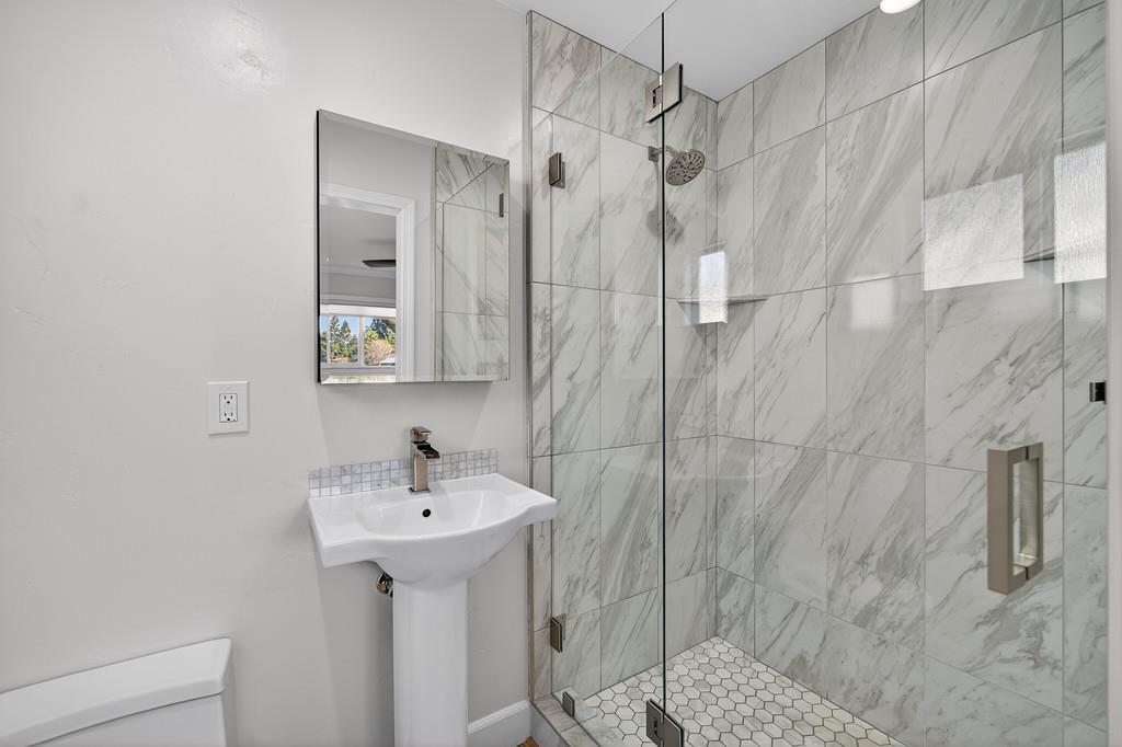 10580 Milazzo Way Rancho Cordova, CA 95670 - Photo 20 of 40