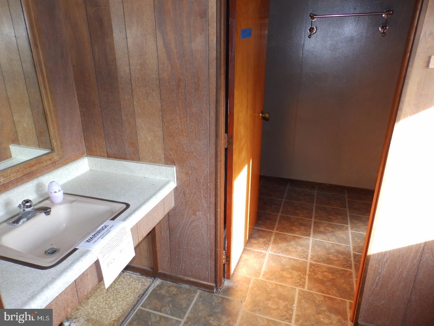 1082 Berkley Road Gibbstown, NJ 08027 - Photo 18 of 21 Gallery Image 18