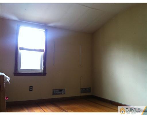 14 Piersoll Road Old Bridge, NJ 08857 - Photo 10 of 15 Gallery Image 10
