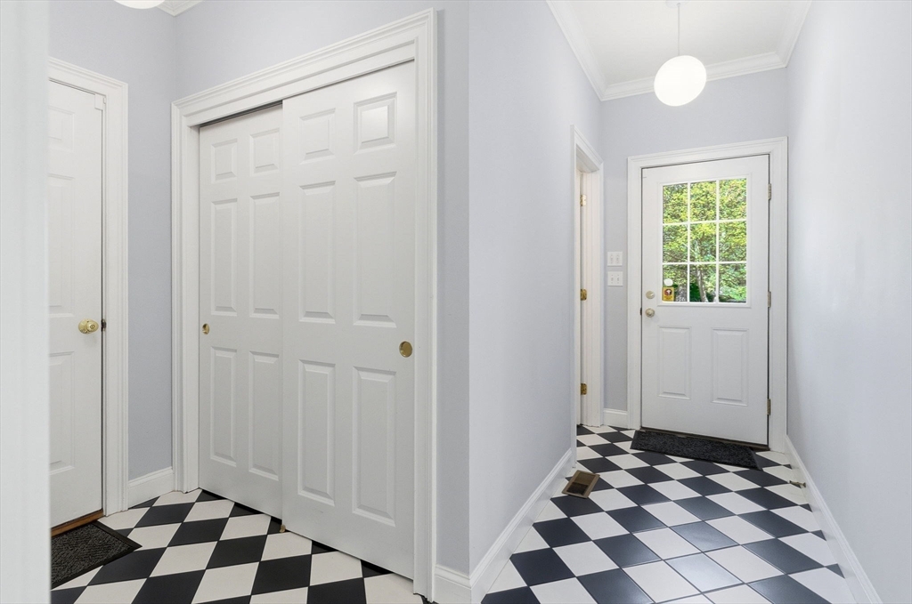 449 Old Marlboro Road Concord, MA 01742 - Photo 18 of 42
