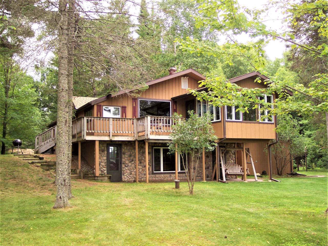 2034 Kleppe Road St. Germain, WI 54558 - Photo 2 of 26 Gallery Image 2
