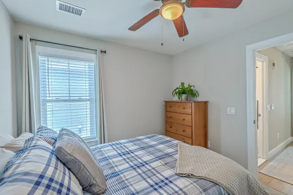 $4,650 | 842 Harbor Pl Drive, Charleston, SC 29412