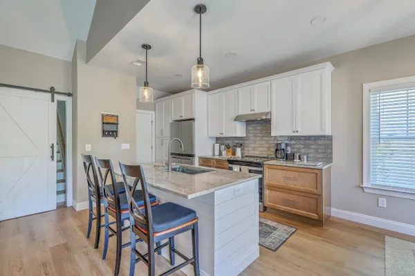 $4,650 | 842 Harbor Pl Drive, Charleston, SC 29412