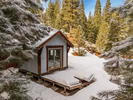 $299,000 | 11392 Lockwood Drive, Truckee, CA 96161