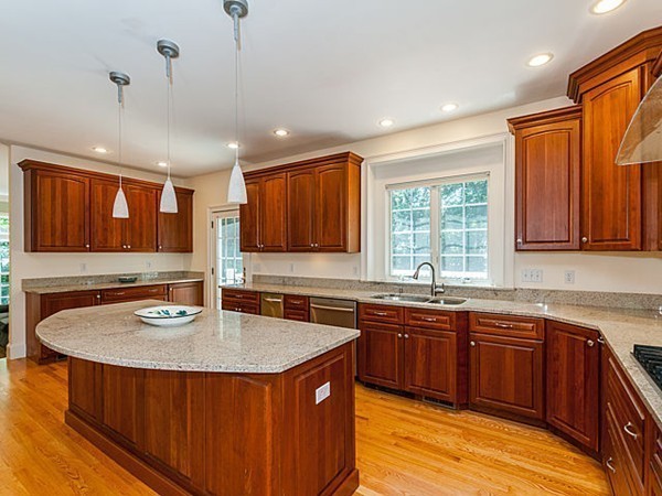 7 Ardmore Road Needham, MA 02494 - Photo 7 of 22