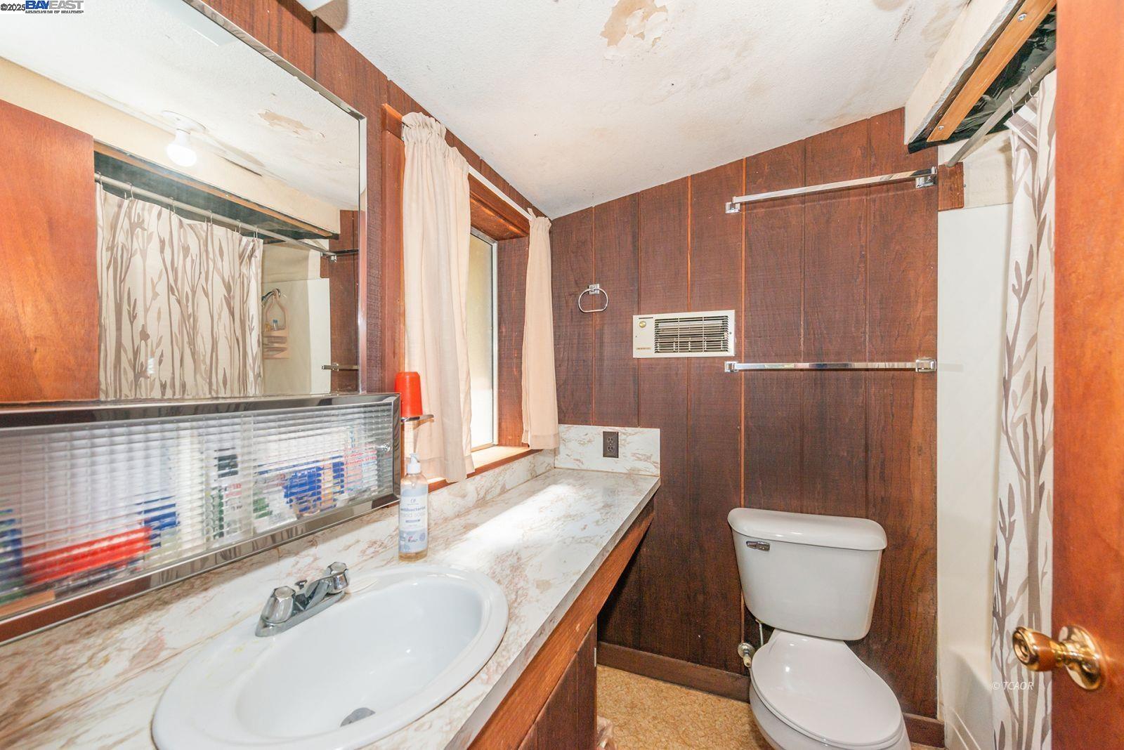 181 Price Creek Road Big Bar, CA 96010 - Photo 16 of 49 a bathroom with a sink toilet and shower