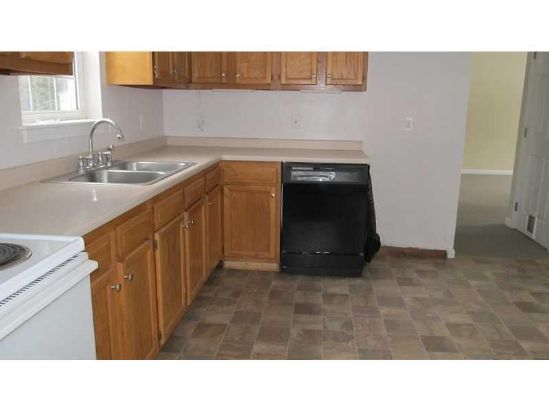 7 Bluff Drive Standish, ME 04085 - Photo 2 of 13 Kitchen.