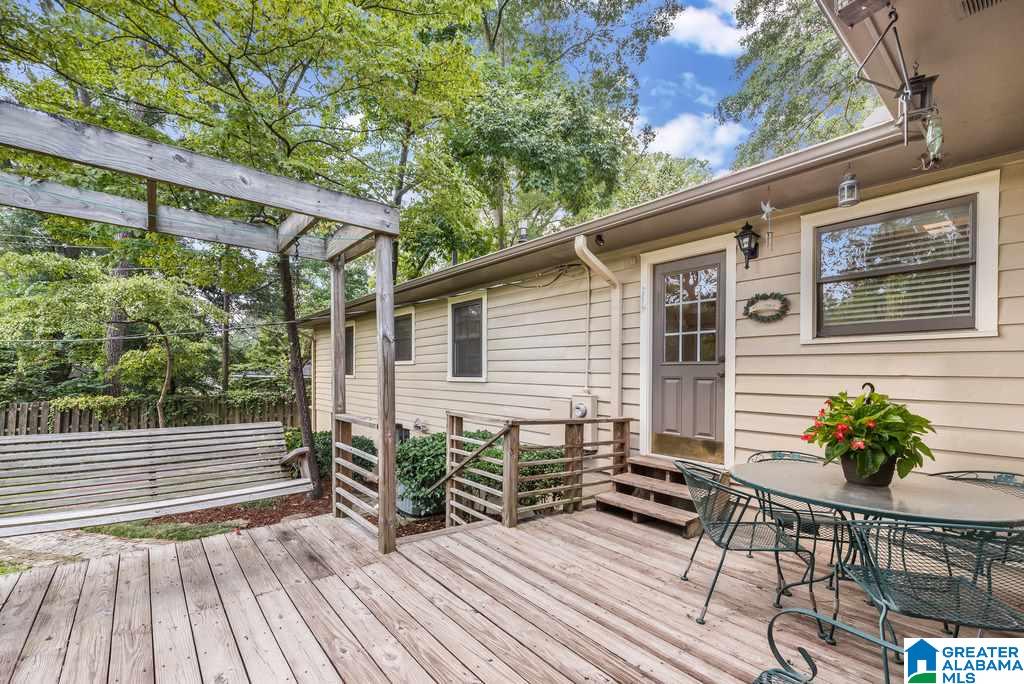 539 Cliff Place Birmingham, AL 35209 - Photo 11 of 33