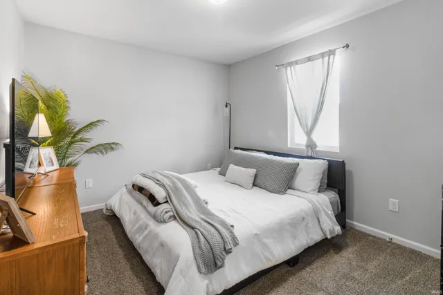 $154,900 | 10009 East Jackson Street, Selma, IN 47383