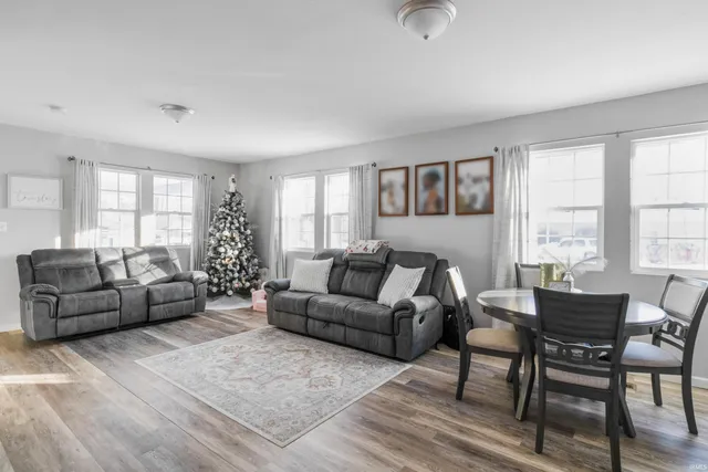 $154,900 | 10009 East Jackson Street, Selma, IN 47383