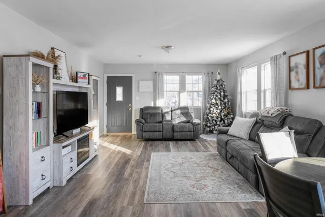 $154,900 | 10009 East Jackson Street, Selma, IN 47383