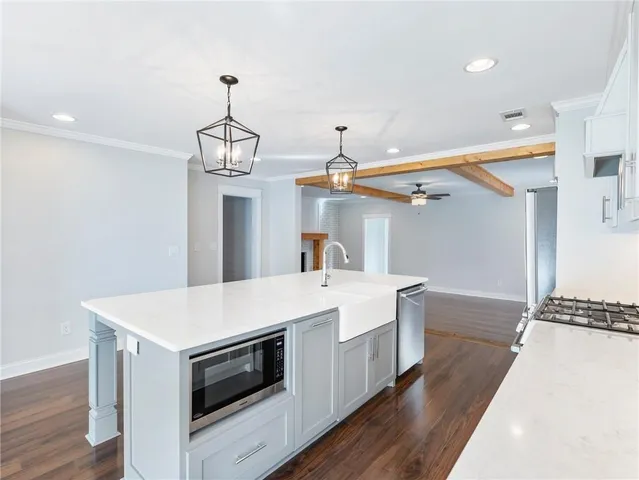 $835,000 | 5435 Shadburn Ferry Road, Buford, GA 30518