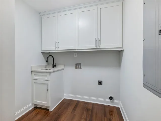 $835,000 | 5435 Shadburn Ferry Road, Buford, GA 30518