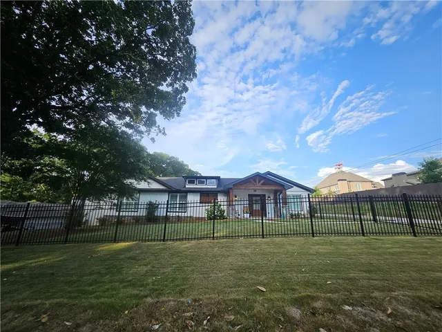 $835,000 | 5435 Shadburn Ferry Road, Buford, GA 30518