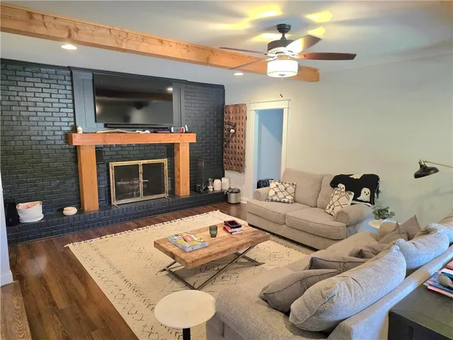 $835,000 | 5435 Shadburn Ferry Road, Buford, GA 30518