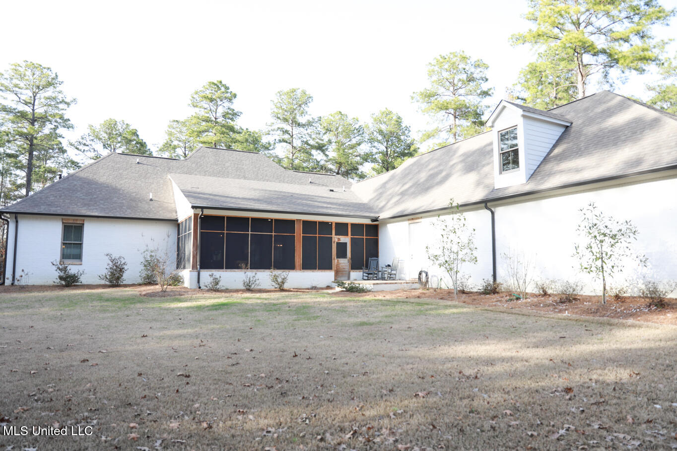 545 12 Oaks Trace Canton, MS 39046 - Photo 40 of 44 545 12 Oaks Trace-53
