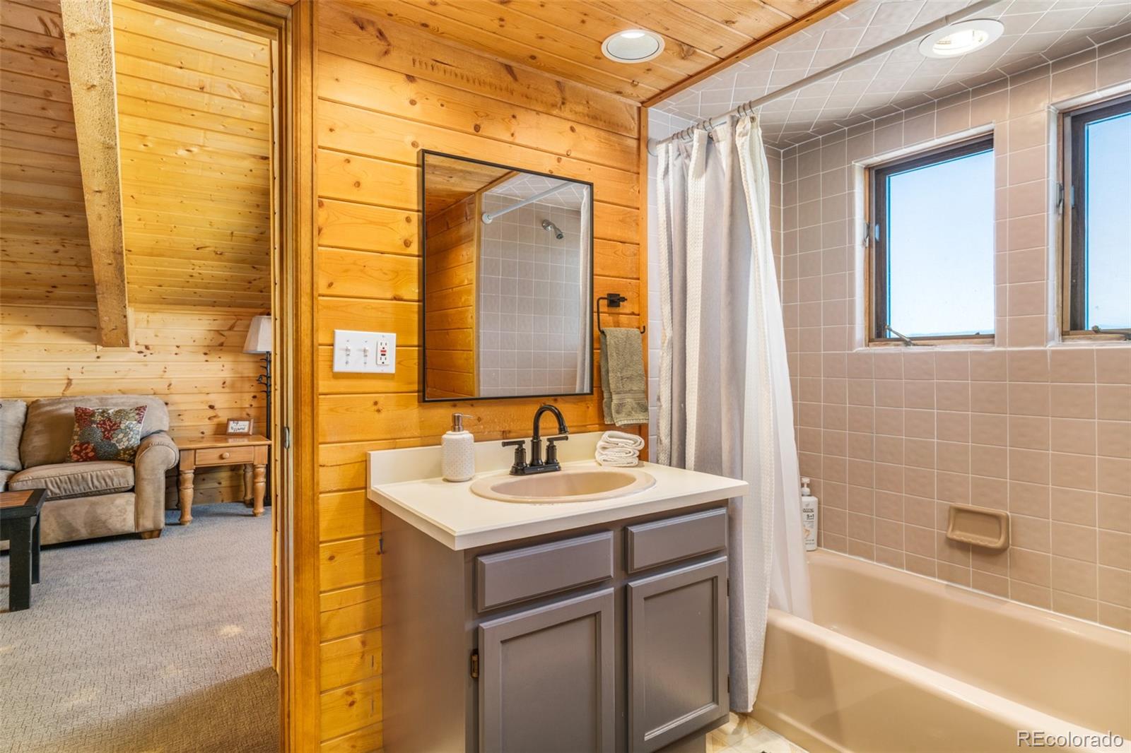 2710 Longthong Road Steamboat Springs, CO 80487 - Photo 17 of 29 Gallery Image 17
