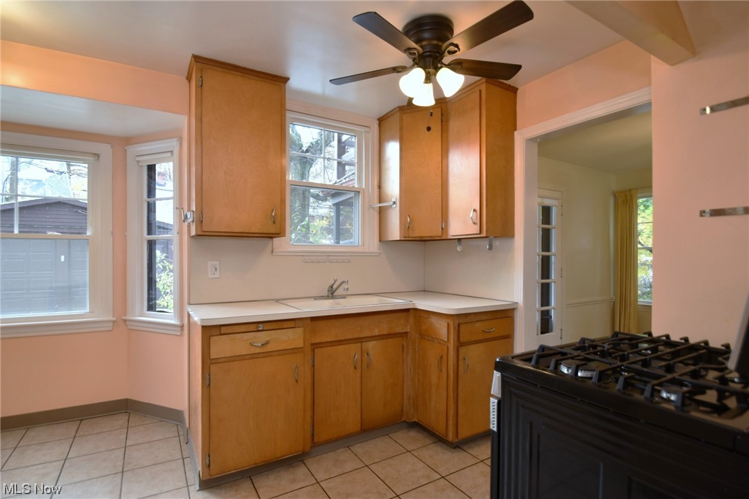 3562 Radcliffe Road Cleveland Heights, OH 44121 - Photo 15 of 30