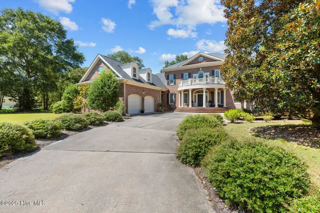 $740,000 | 246 River Ridge Drive, Wallace, NC 28466