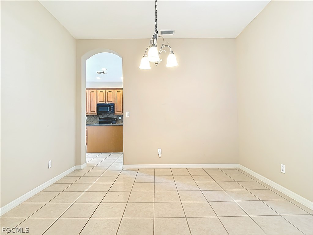 2798 Via Piazza Loop Fort Myers, FL 33905 - Photo 8 of 49