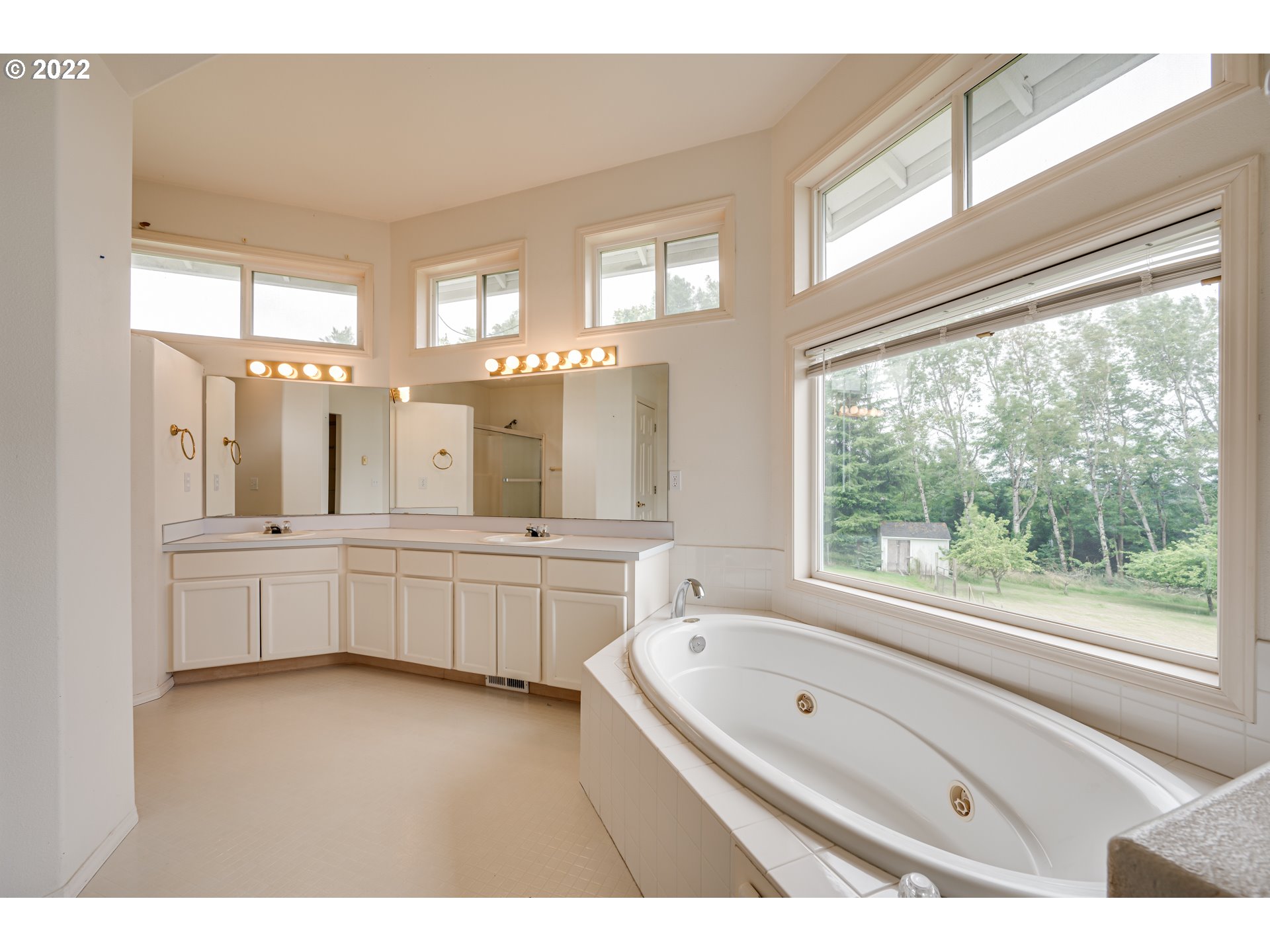 28502 Northwest 66th Avenue Ridgefield, WA 98642 - Photo 17 of 32 Gallery Image 17