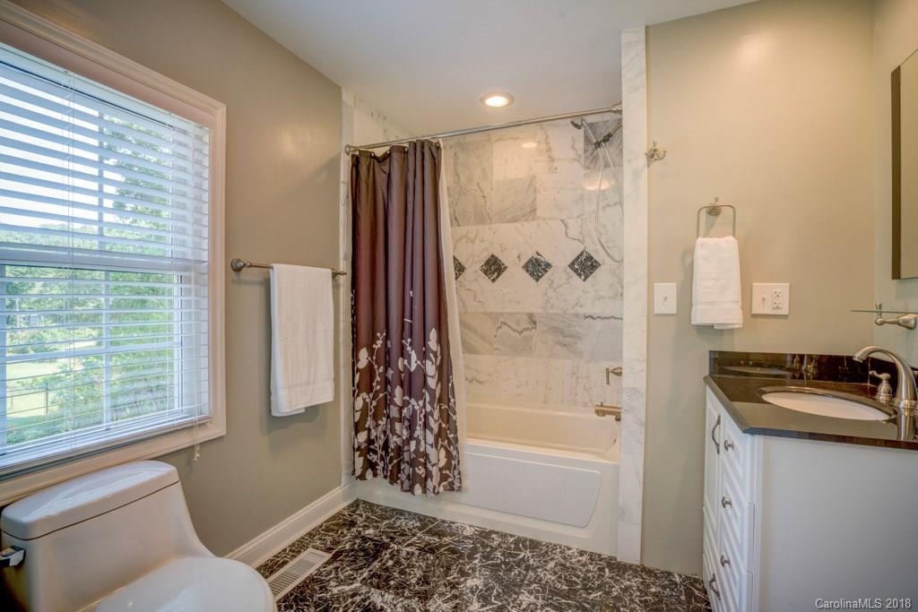 1313 Hayes Road Columbus, NC 28722 - Photo 15 of 19