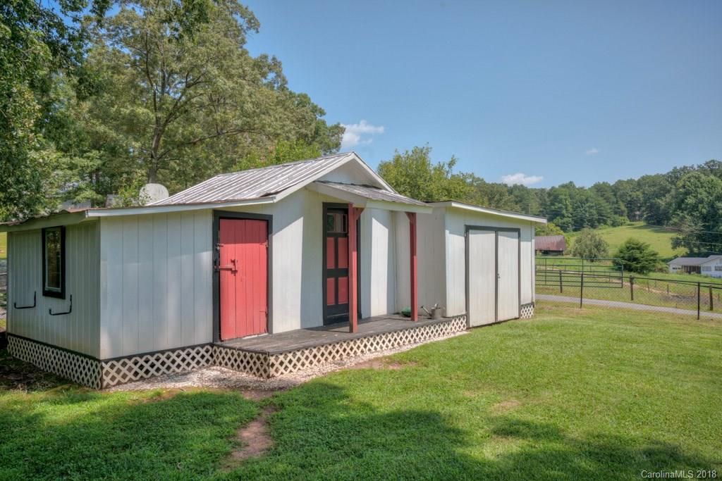 1313 Hayes Road Columbus, NC 28722 - Photo 18 of 19